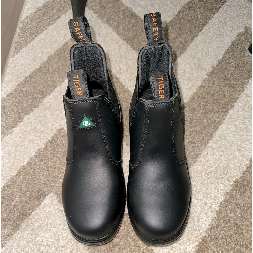 Tiger Safety CSA Women's Steel Toe Leather Work Safety Chelsea Boots 925